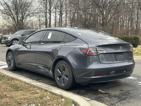Used 2022 Tesla Model 3 Long Range image 4