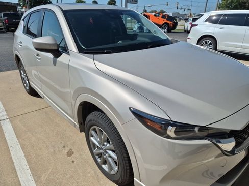 Used 2025 MAZDA CX-5 AWD 2.5 S w/ Preferred Package image 1