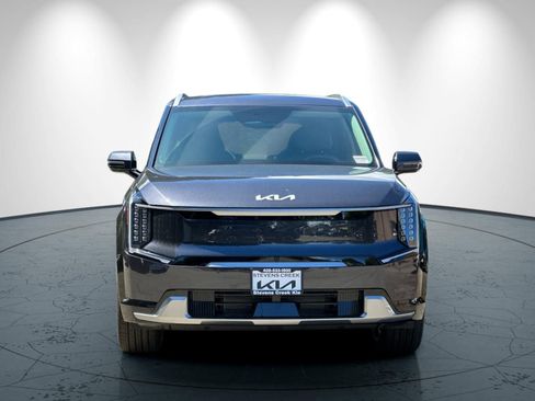 New 2026 Kia EV9 Land AWD/4WD image 9