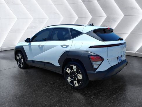 Used 2024 Hyundai Kona SEL FWD image 3