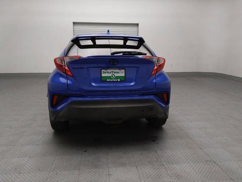 Used 2019 Toyota C-HR LE image 6