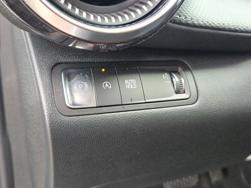 New 2026 Chevrolet Equinox LT w/ Convenience Package II FWD image 24