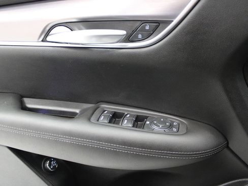 Certified 2022 Cadillac XT5 Luxury image 13