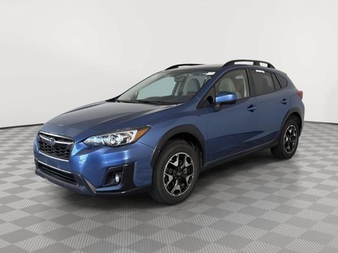 Used 2020 Subaru Crosstrek 2.0i Premium AWD/4WD image 3