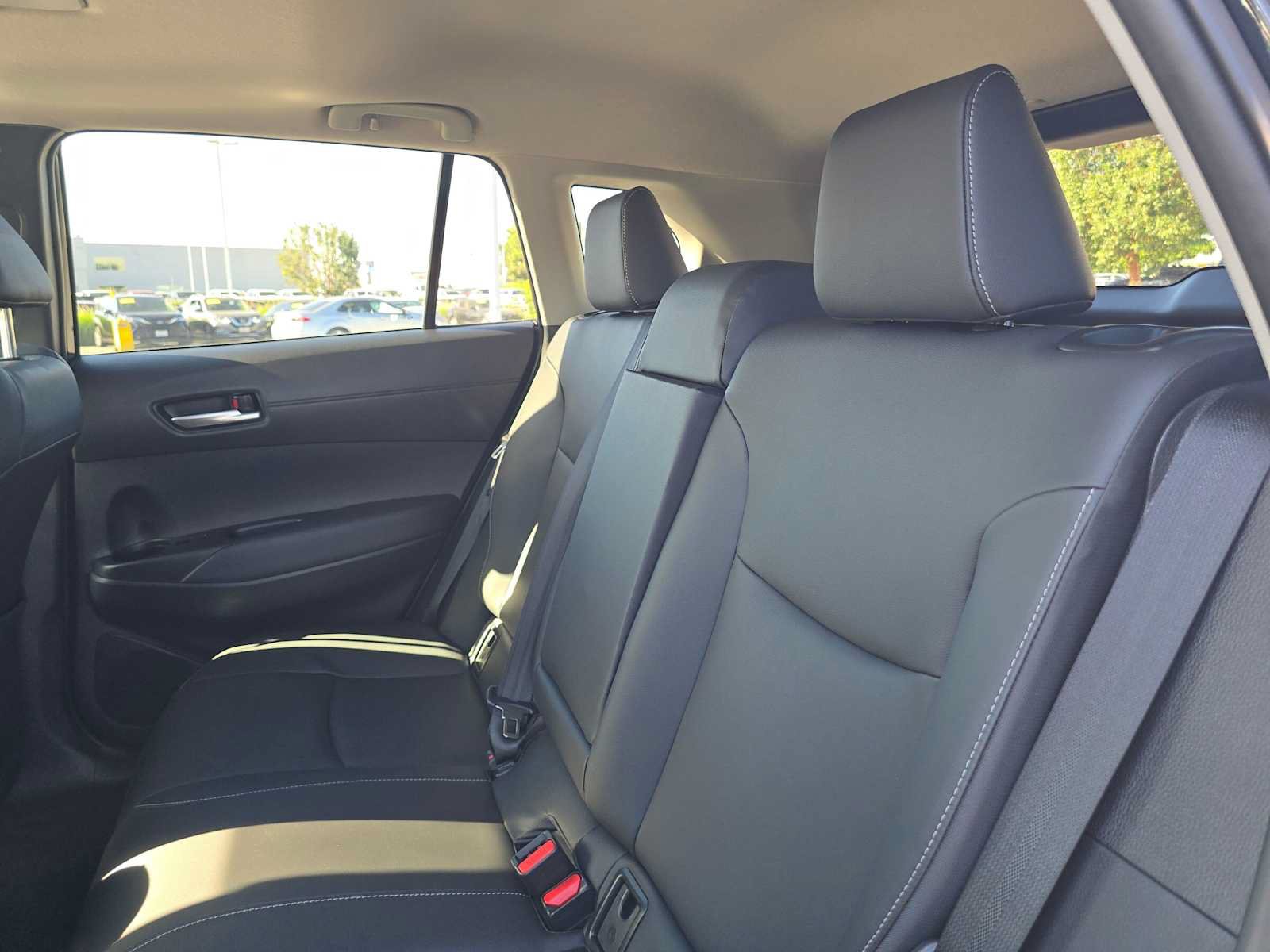Certified 2025 Toyota Corolla Cross XLE w/ Convenience Package FWD image 17