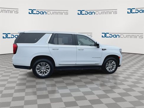 Used 2023 GMC Yukon SLT image 9