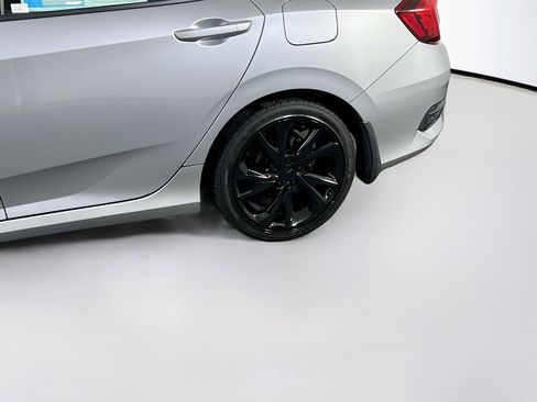 Used 2019 Honda Civic Sport image 28