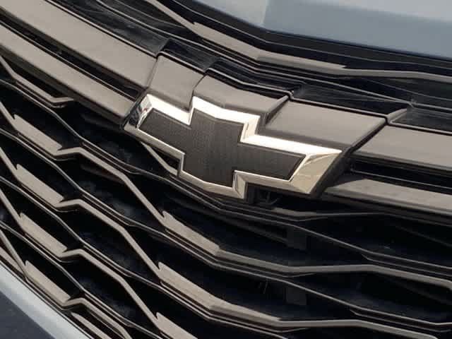 Used 2024 Chevrolet Equinox RS w/ LPO, Floor Liner Package FWD image 12