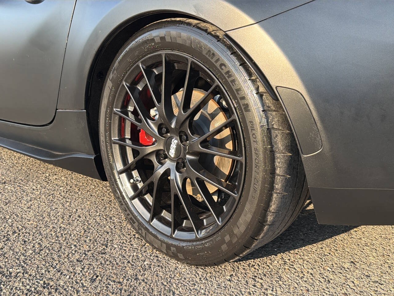 Used 2017 MAZDA MX-5 Miata Club w/ Brembo/BBS Package RWD image 4
