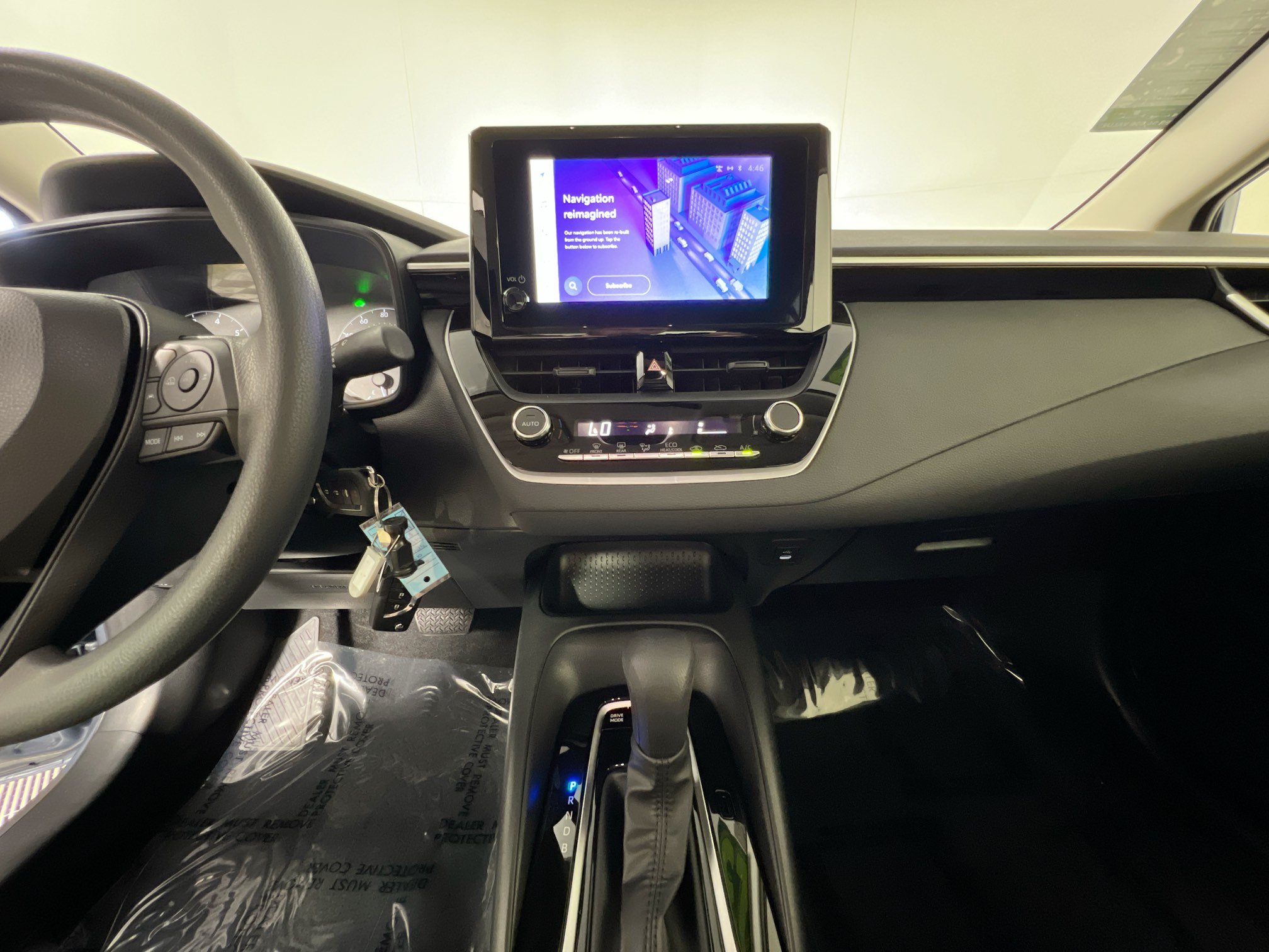 Used 2023 Toyota Corolla LE FWD image 25