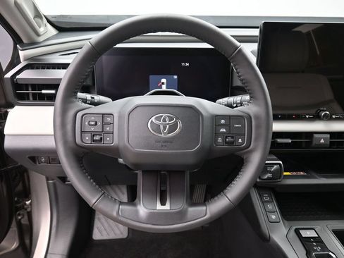 Used 2026 Toyota RAV4 Limited AWD/4WD image 16