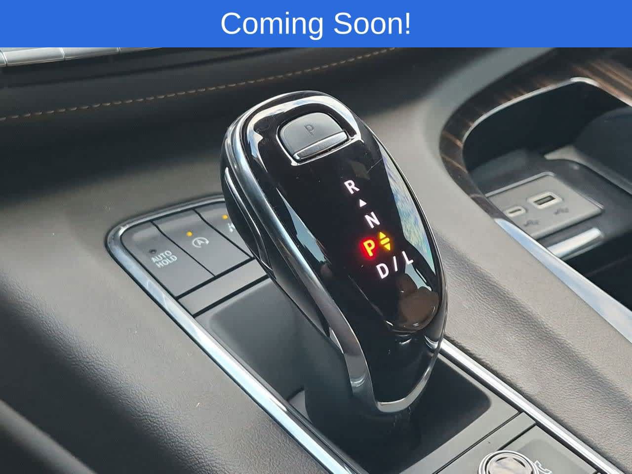 Used 2024 Cadillac Escalade ESV Sport w/ LPO, ONYX Package AWD/4WD image 36