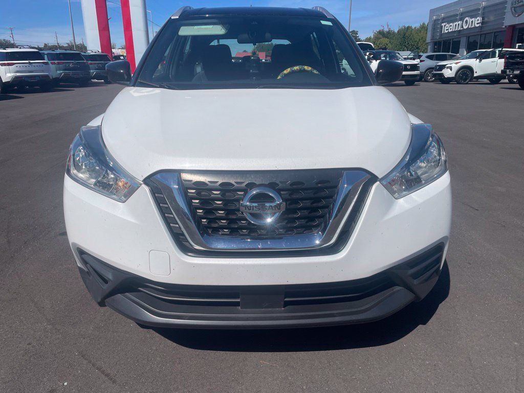 Used 2020 Nissan Kicks SV FWD image 6