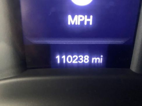 Used 2021 RAM 2500 Big Horn image 28