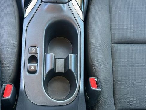 Used 2023 Toyota Corolla LE image 22