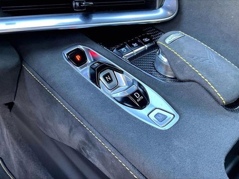 Used 2023 Chevrolet Corvette Stingray Premium Conv w/ Z51 Performance Package RWD image 27