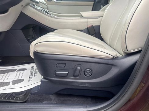 Used 2022 Hyundai Palisade Limited image 17