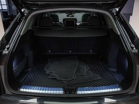 Certified 2025 Audi Q5 Premium w/ Convenience Package image 25