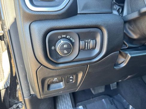 Certified 2025 RAM 1500 Big Horn image 33