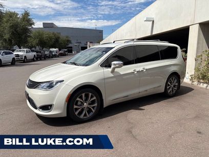 Used 2017 Chrysler Pacifica Limited