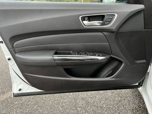 Used 2019 Acura TLX V6 SH-AWD image 13