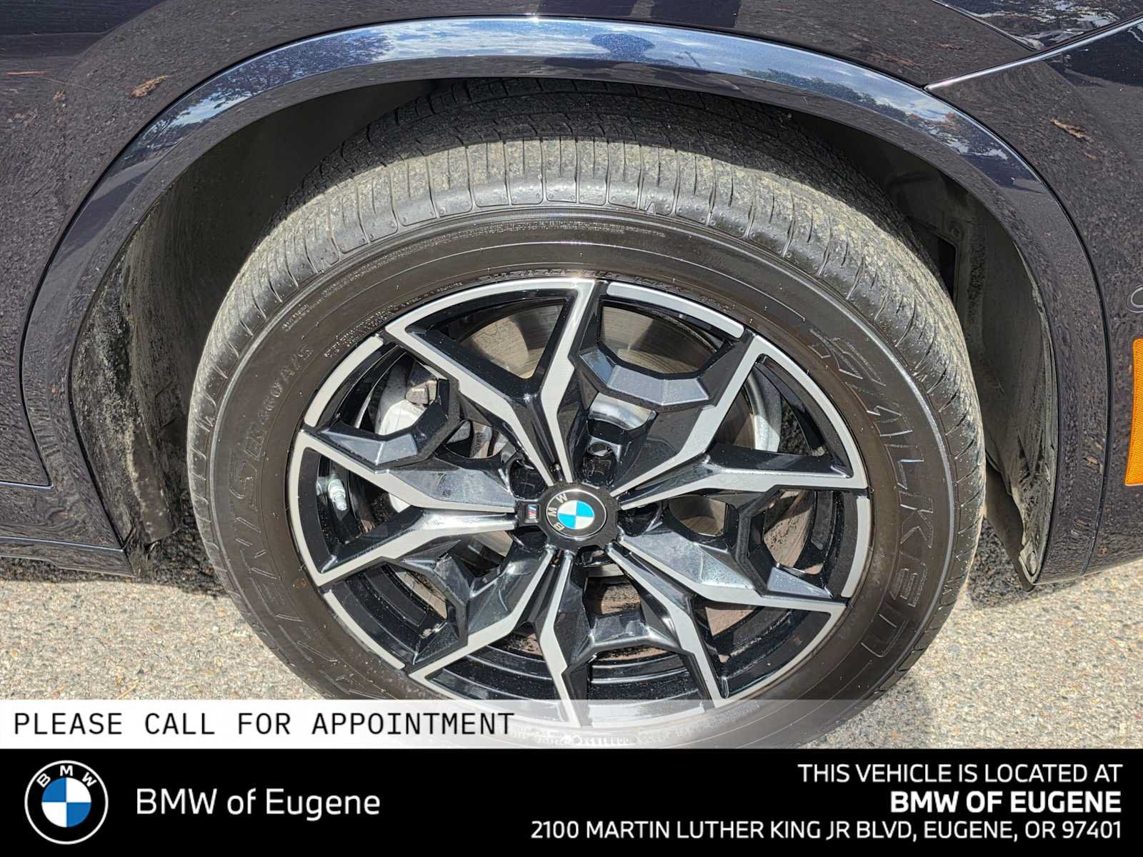 Used 2024 BMW X3 xDrive30i w/ Premium Package AWD/4WD image 9