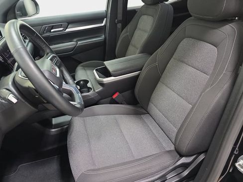 Used 2025 GMC Terrain Elevation AWD/4WD image 13