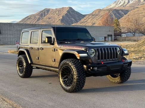 Used 2018 Jeep Wrangler Unlimited Rubicon w/ Dual Top Group image 1