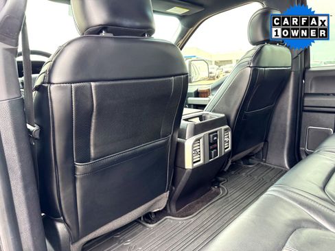 Used 2016 Ford F150 Platinum w/ Equipment Group 701A Luxury RWD image 18