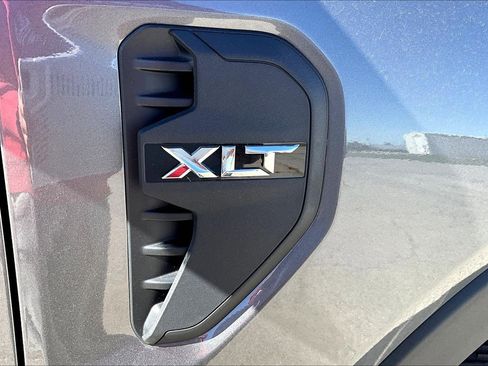 Used 2025 Ford Ranger XLT w/ Equipment Group 301A High image 8