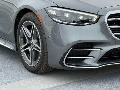 New 2026 Mercedes-Benz S 580e 4MATIC Sedan image 9
