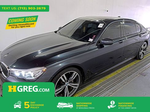 Used 2016 BMW 740i image 1