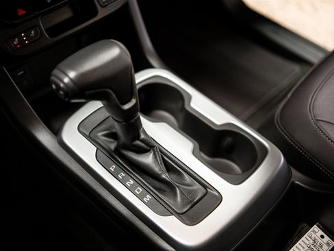 Used 2016 Chevrolet Colorado LT w/ Luxury Package, Chrome image 25