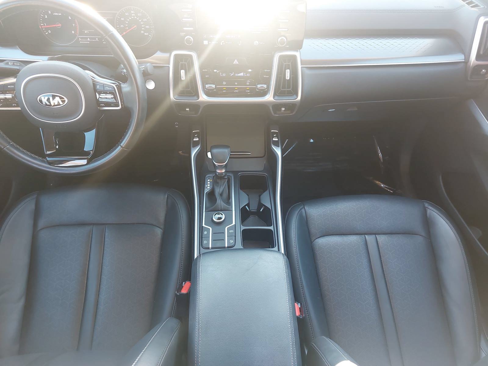 Used 2021 Kia Sorento S w/ Panoramic Sunroof Package FWD image 9