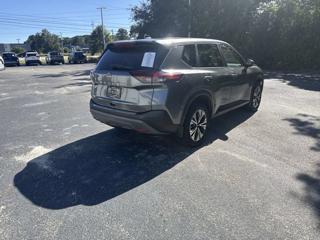 Used 2023 Nissan Rogue SV FWD image 5