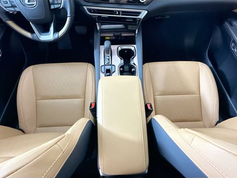 Used 2025 Lexus RX 350 Premium Plus w/ Accessory Package (Z1) FWD image 17