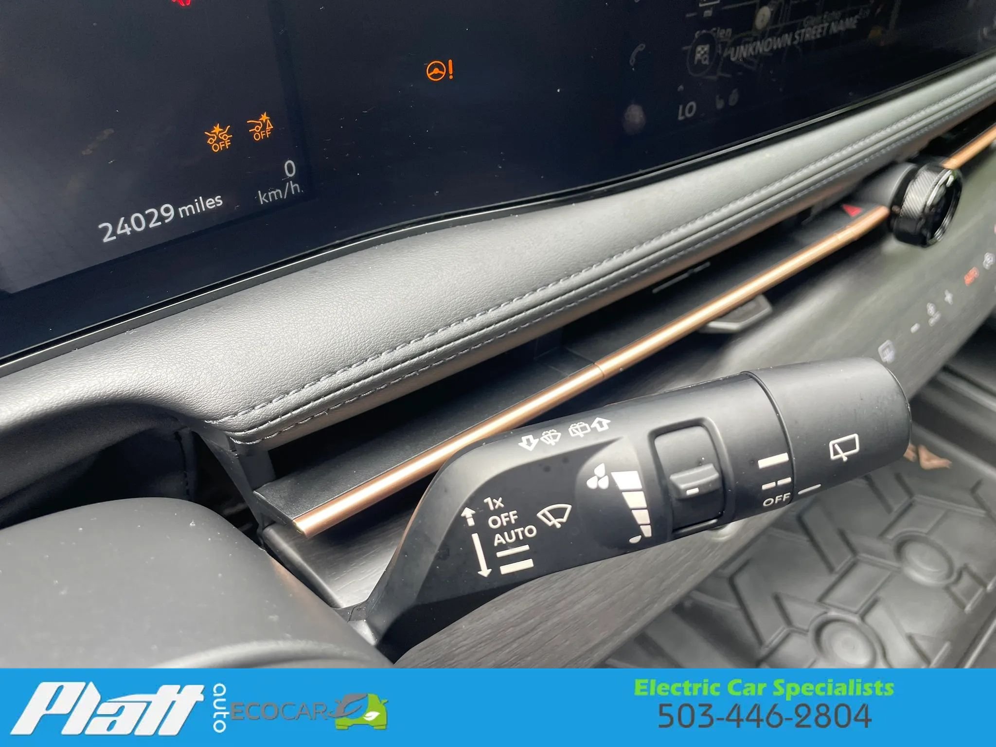 Used 2023 Nissan Ariya AWD image 30