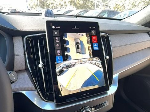 New 2026 Volvo XC90 T8 Ultra w/ Lounge Package image 23