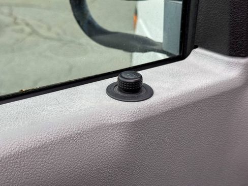 Used 2011 Ford E-350 and Econoline 350 Extended Super Duty w/ PWR Group RWD image 33