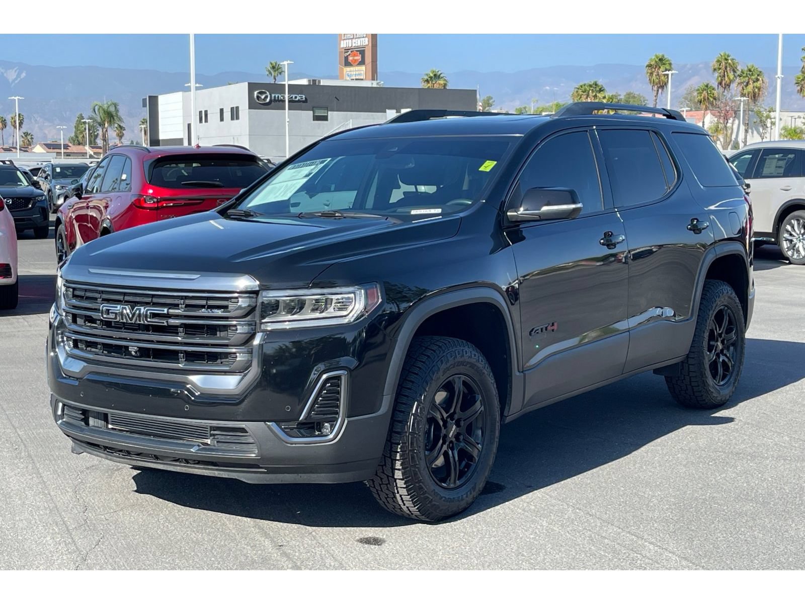 Used 2021 GMC Acadia AT4 w/ Technology Package AWD/4WD image 2