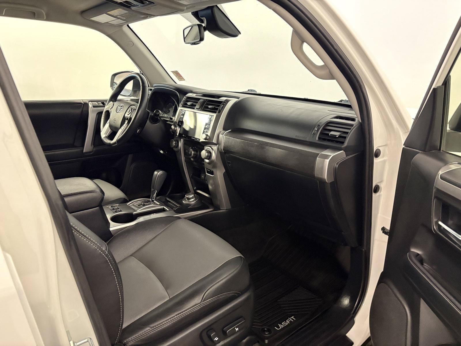 Used 2021 Toyota 4Runner SR5 Premium AWD/4WD image 54