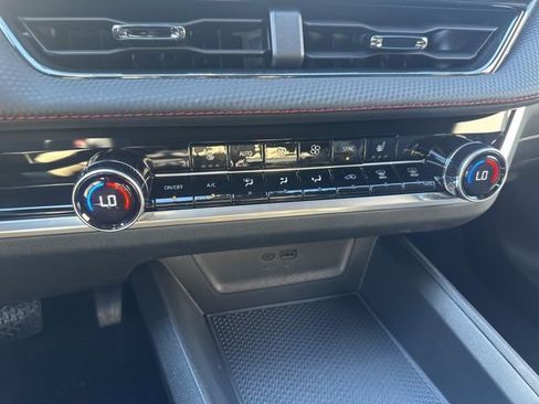 New 2026 Chevrolet Equinox RS image 25