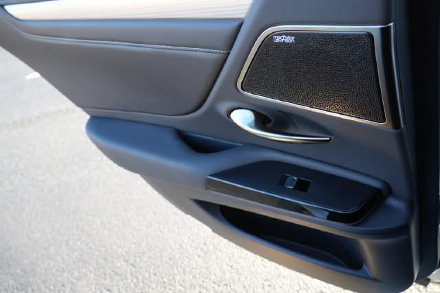 Used 2024 Lexus ES 350 F Sport w/ Accessory Package (Z2) FWD image 23