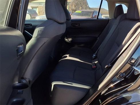 Used 2024 Toyota Corolla Cross LE image 14