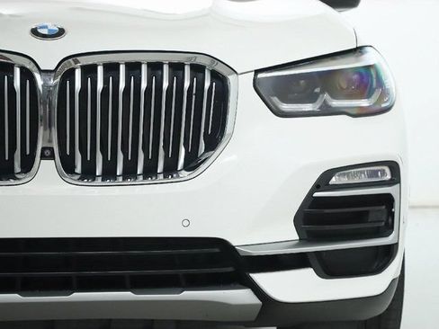 Used 2020 BMW X5 xDrive40i w/ Premium Package AWD/4WD image 9