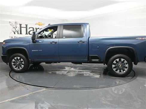 Used 2024 Chevrolet Silverado 2500 Custom w/ Custom Convenience Package image 51