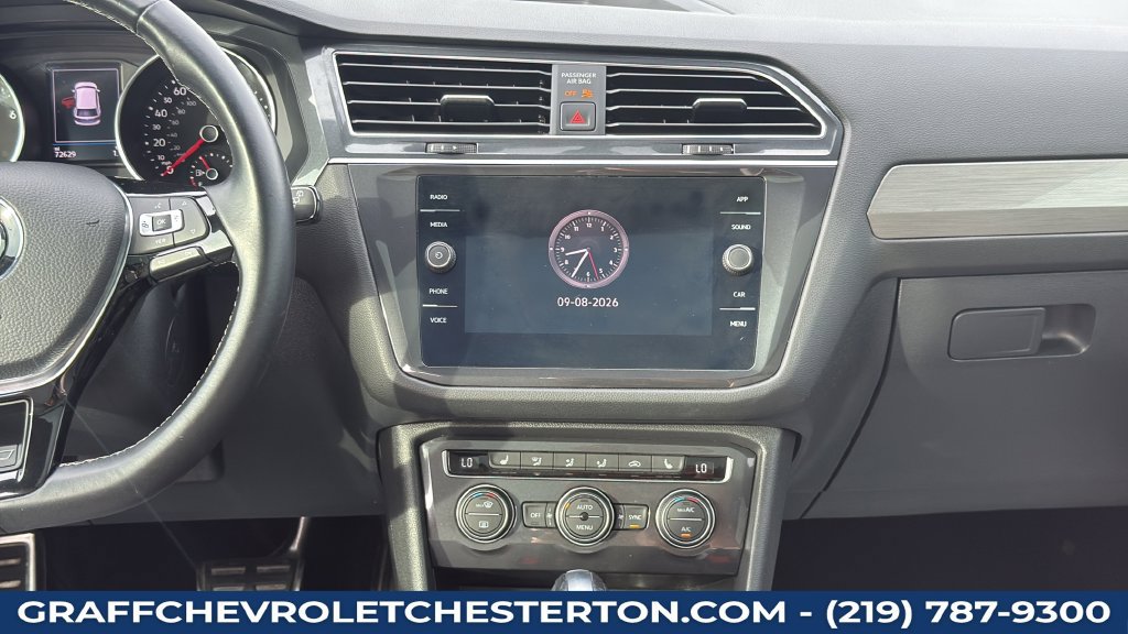 Used 2021 Volkswagen Tiguan SE R-Line FWD image 18
