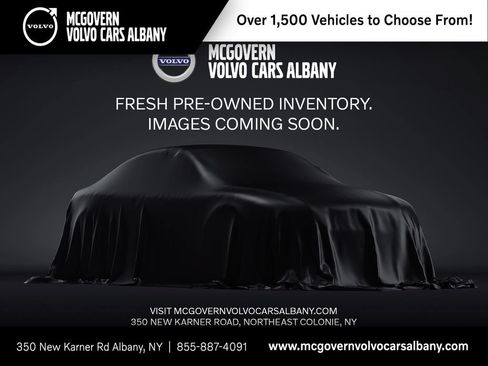 Used 2025 Volvo V60 B5 Cross Country Plus AWD/4WD image 1
