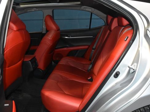 Used 2023 Toyota Camry XSE image 21