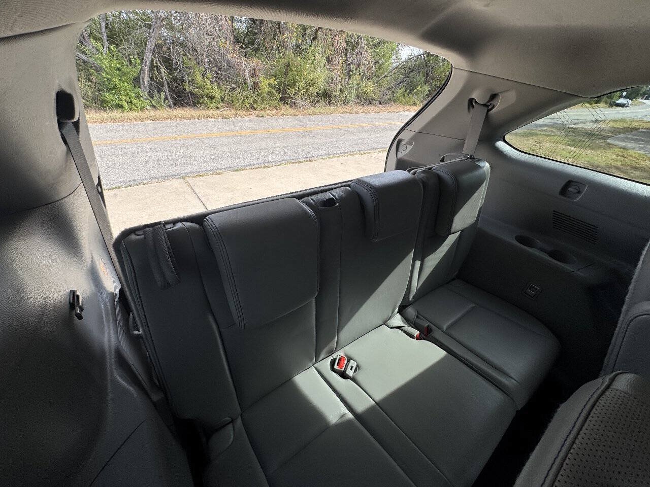 Used 2016 Toyota Highlander Limited Platinum AWD/4WD image 23